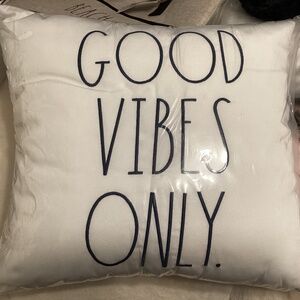Rae Dunn good vibes only pillow